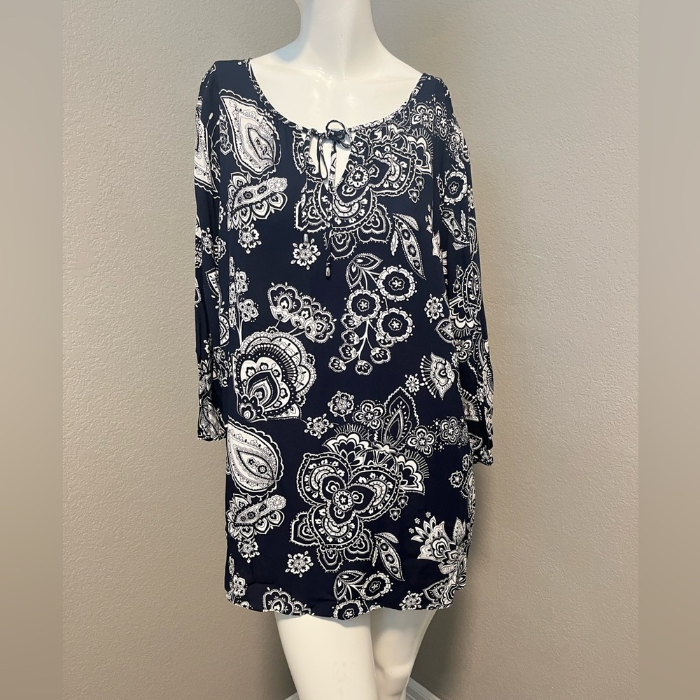 TALBOTS Plus Women’s Navy & White Paisley 3/; Sleeves Top Blouse Size 2X